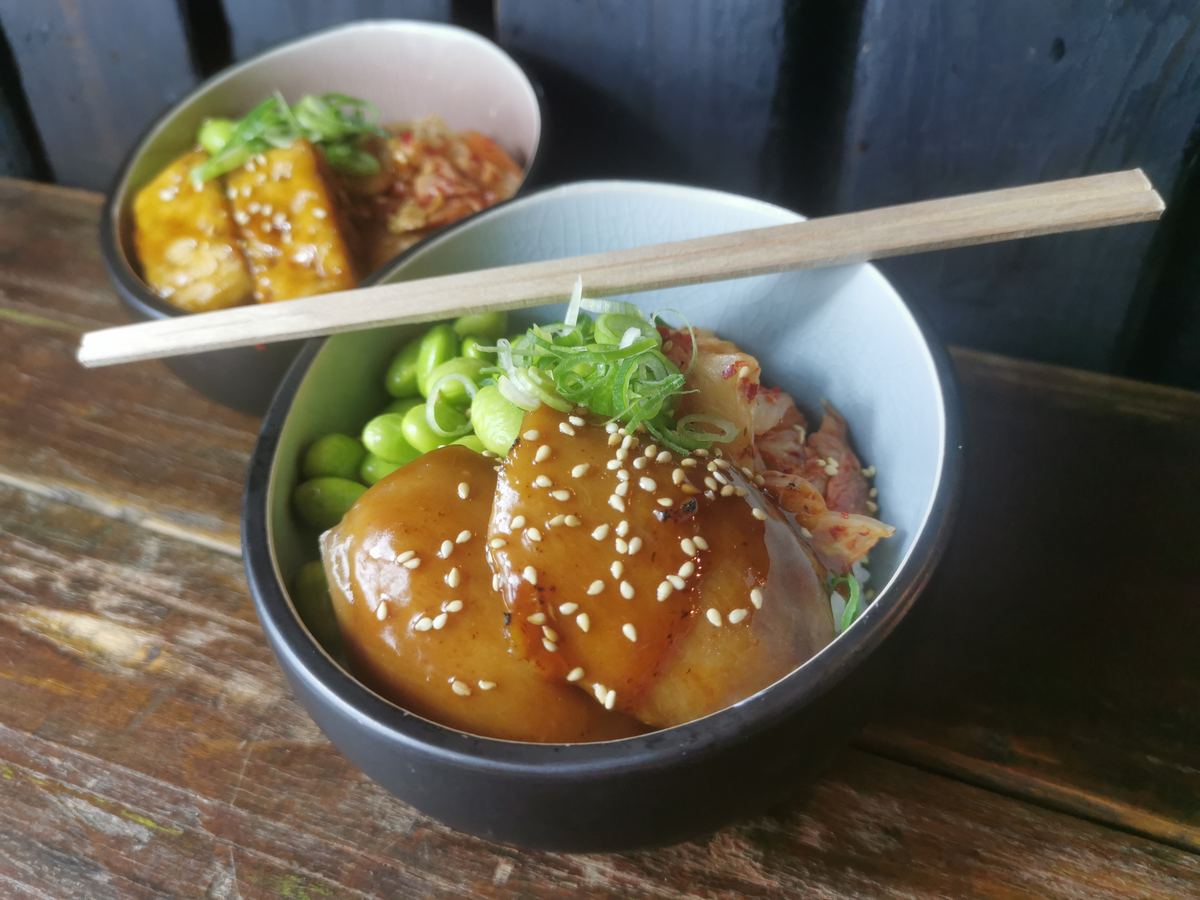 Donburi, zwei Schalen