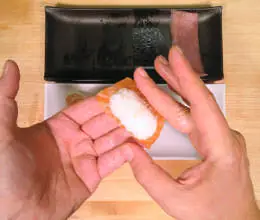 Nigiri, von Hand geformt