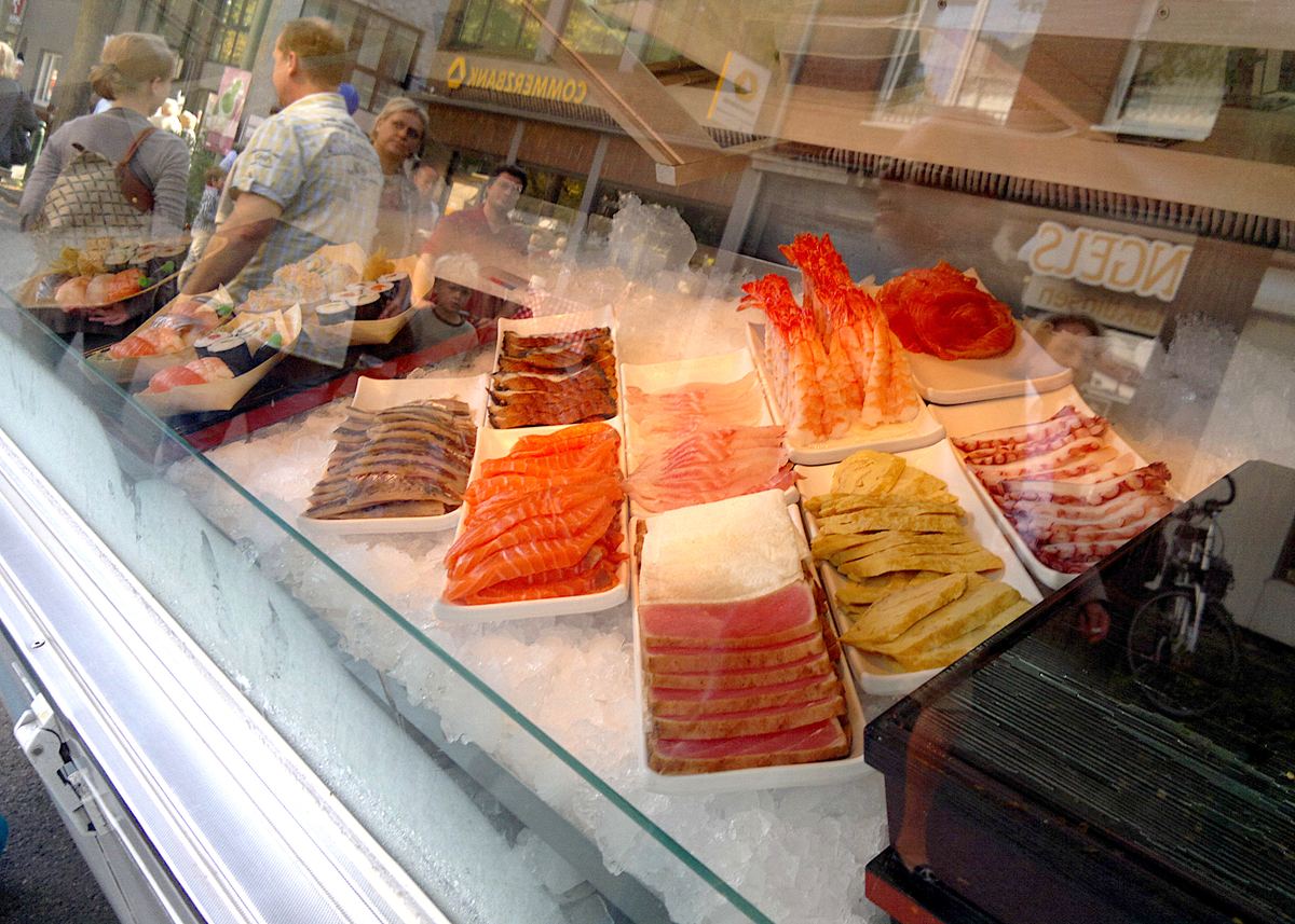 Der Fisch des Tages, in der Vitrine