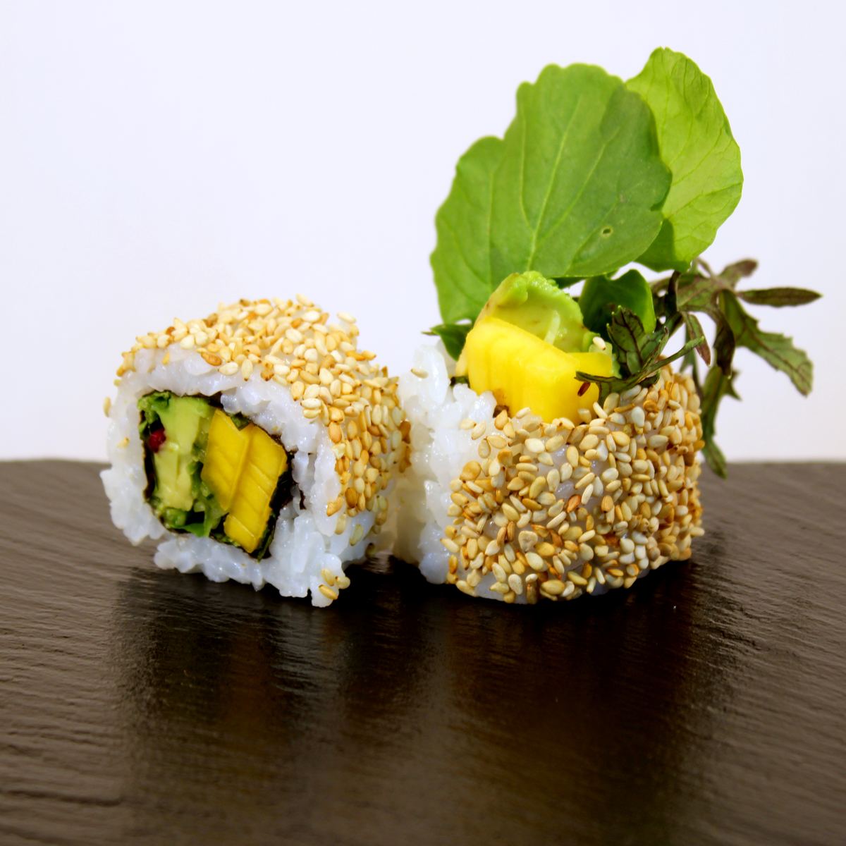 Mango, Avocado, Sesam, Wildkräuter